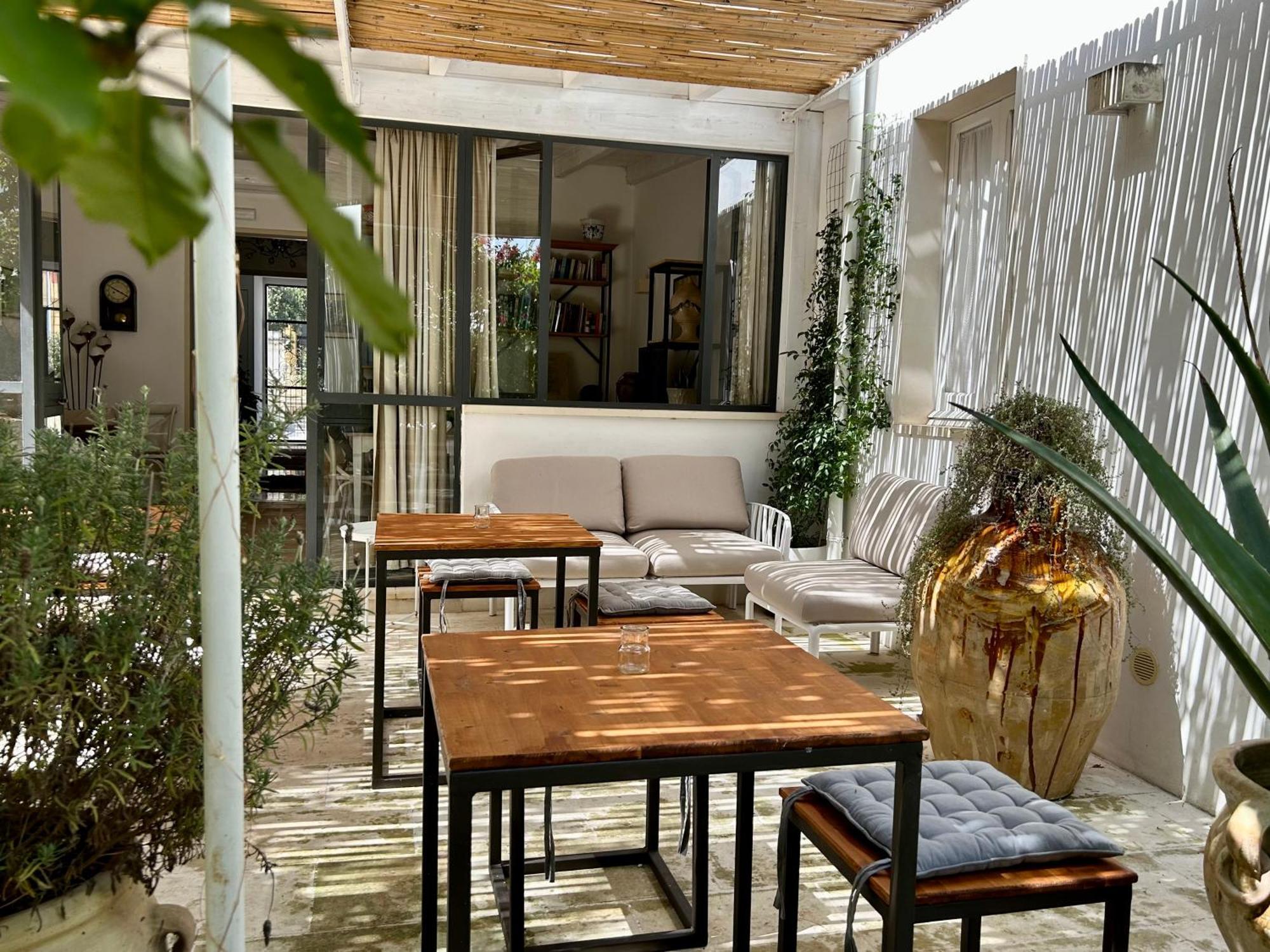 B&B Don Alessandro Surbo Exterior foto